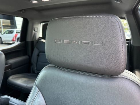 Used 2020 GMC Sierra 1500 Denali w/ Denali Ultimate Package image 15