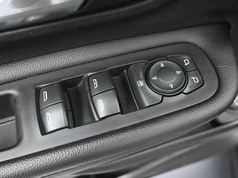 Used 2020 GMC Terrain SLT w/ Preferred Package AWD/4WD image 10