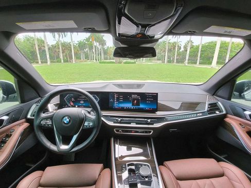 Used 2025 BMW X5 sDrive40i w/ Parking Assistance Package RWD image 10