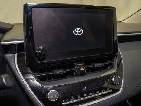 Certified 2024 Toyota Corolla LE image 12