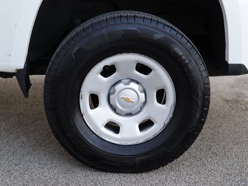 Used 2018 Chevrolet Colorado W/T image 31