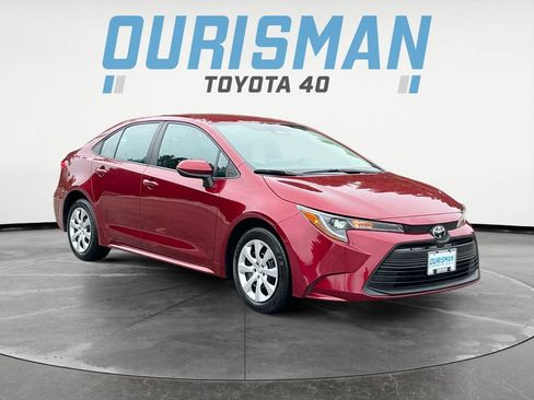 Used 2024 Toyota Corolla LE image 9