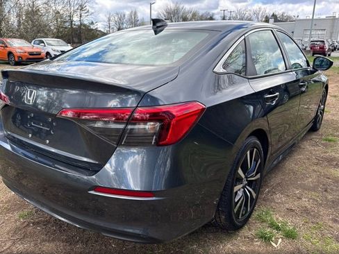 Used 2022 Honda Civic EX image 5