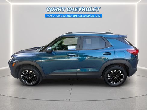 Used 2021 Chevrolet TrailBlazer LT w/ Driver Confidence Package AWD/4WD image 9