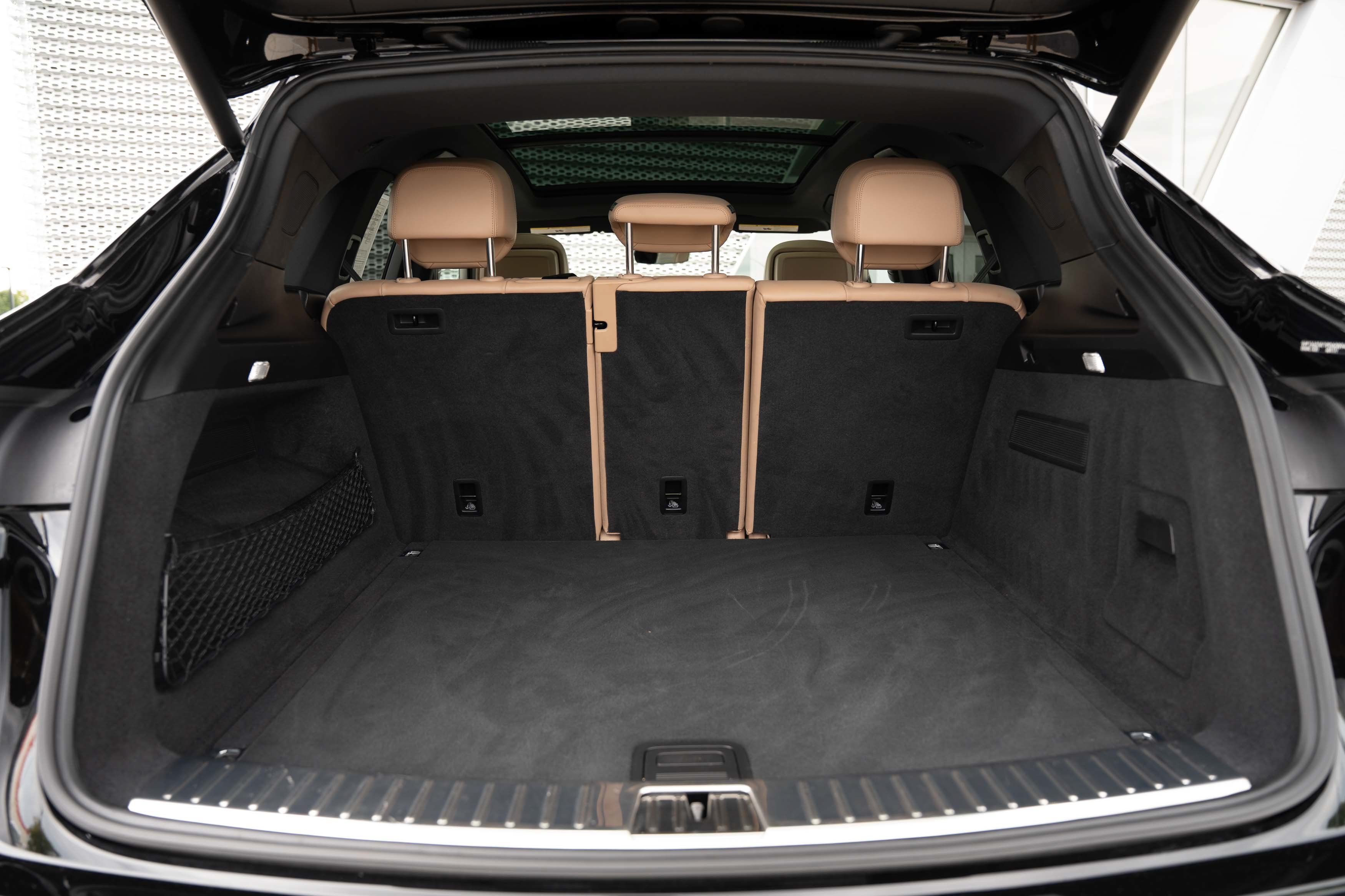 Used 2023 Porsche Cayenne AWD/4WD image 26