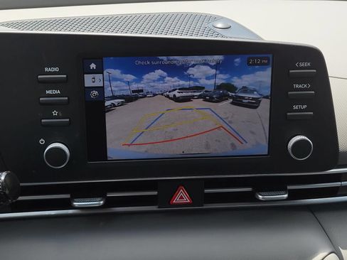 New 2026 Hyundai Elantra SE FWD image 16