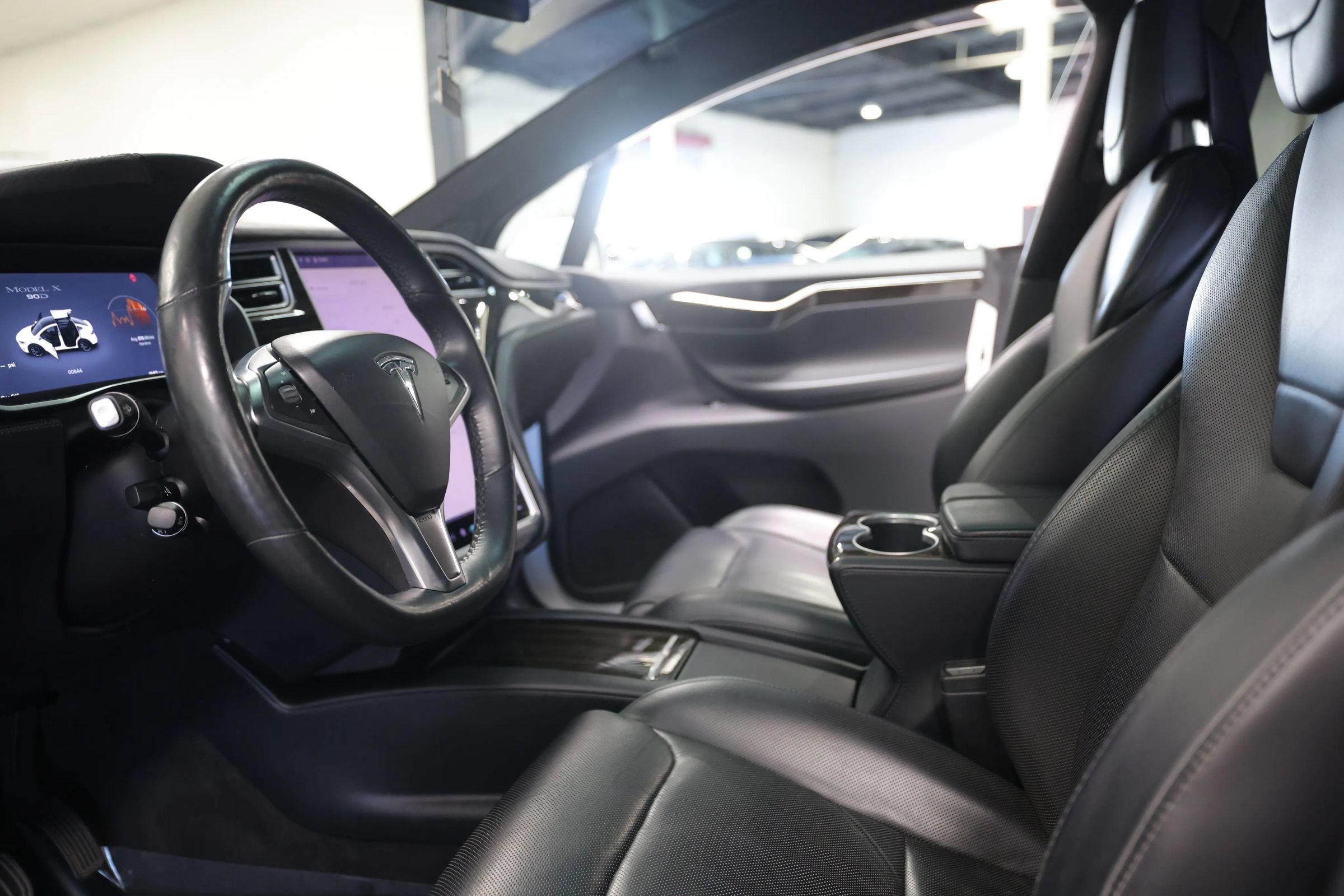 Used 2016 Tesla Model X 90D AWD/4WD image 30