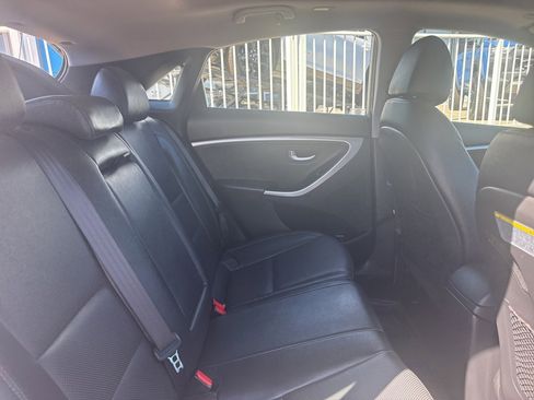 Used 2016 Hyundai Elantra GT w/ Option Group 03 image 25