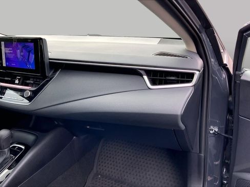 Certified 2024 Toyota Corolla LE FWD image 18