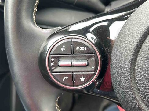 Used 2024 Kia Soul GT-Line FWD image 19