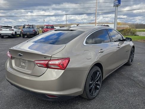 Used 2022 Chevrolet Malibu LT w/ Sport Edition image 5