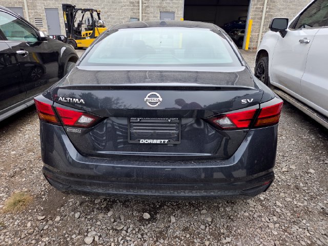 Used 2022 Nissan Altima 2.5 SV FWD image 6
