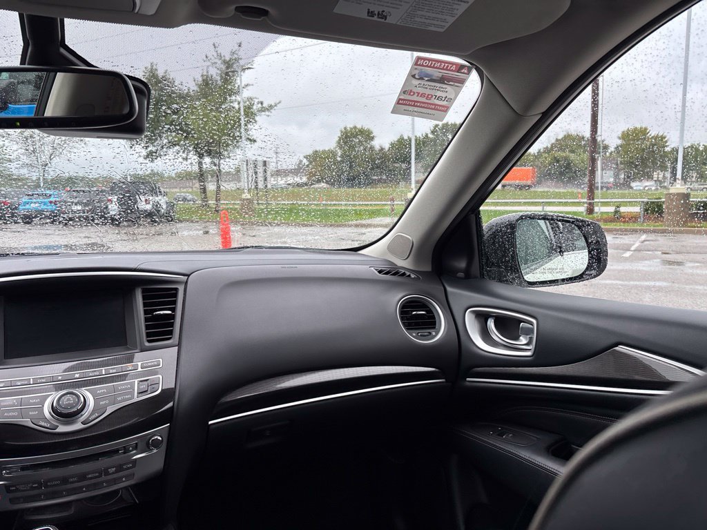 Used 2020 INFINITI QX60 Luxe w/ Essential Package FWD image 25