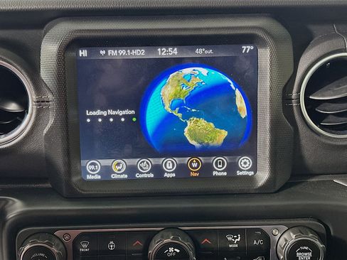 Used 2023 Jeep Wrangler Sahara w/ Cold Weather Group image 21