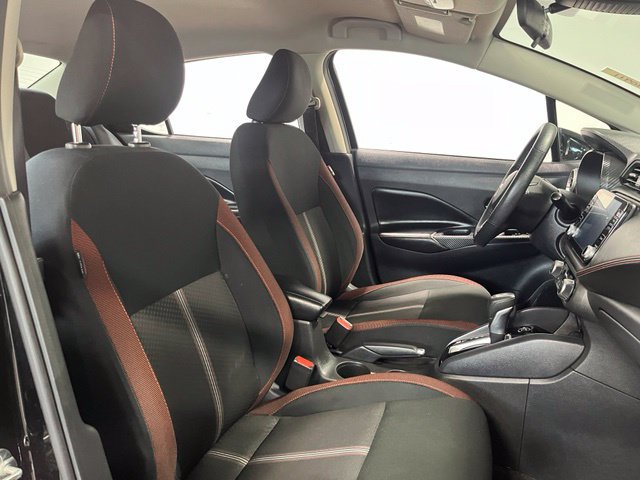Used 2024 Nissan Versa SR FWD image 10