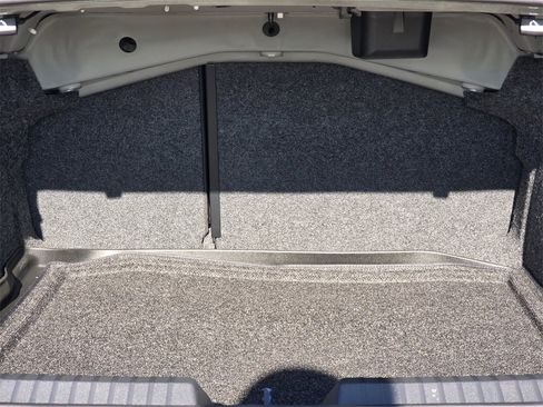 New 2026 Volkswagen Jetta SE image 22