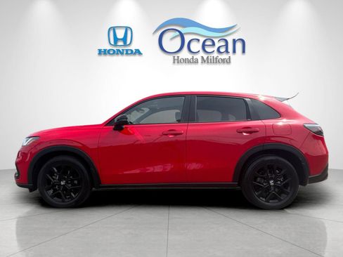 Used 2024 Honda HR-V Sport image 6