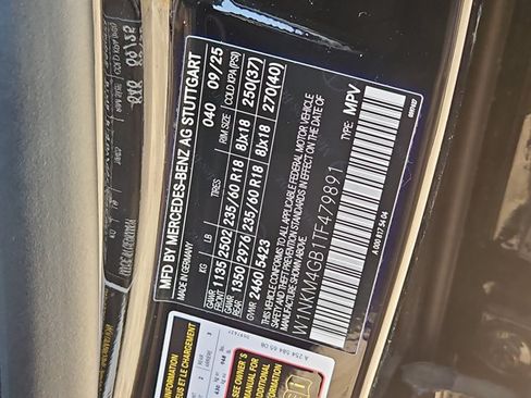 Certified 2026 Mercedes-Benz GLC 300 image 24