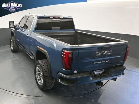 Used 2024 GMC Sierra 2500 Denali Ultimate image 13