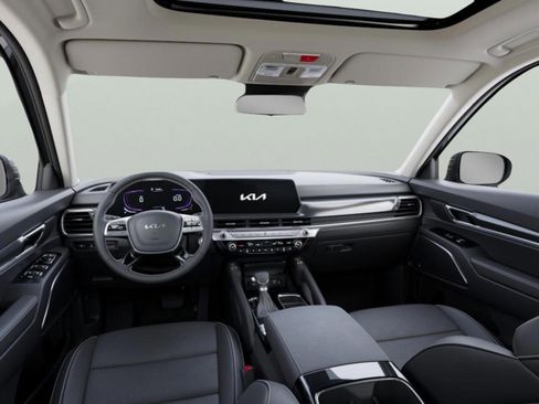 New 2025 Kia Telluride S image 14