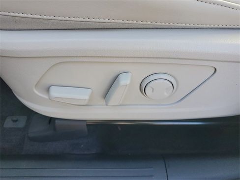 New 2026 Kia Sorento S w/ S Panoramic Sunroof Package image 24