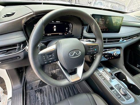 Used 2025 INFINITI QX60 Luxe image 12
