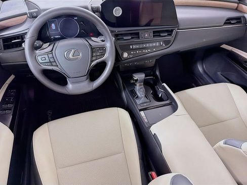 Used 2023 Lexus ES 350 w/ Premium Package FWD image 24