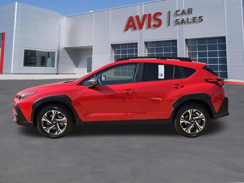Used 2025 Subaru Crosstrek 2.5i Premium AWD/4WD image 8