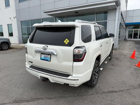Used 2018 Toyota 4Runner Limited AWD/4WD image 3