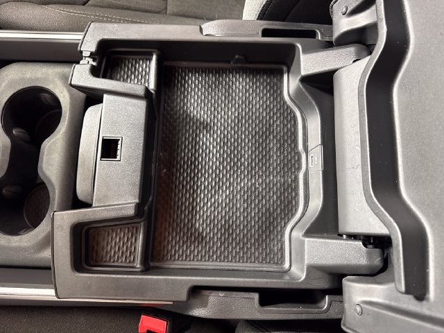 Used 2022 RAM 1500 Big Horn RWD image 40