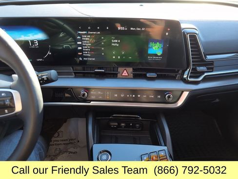 Used 2025 Kia Sportage SX Prestige image 20