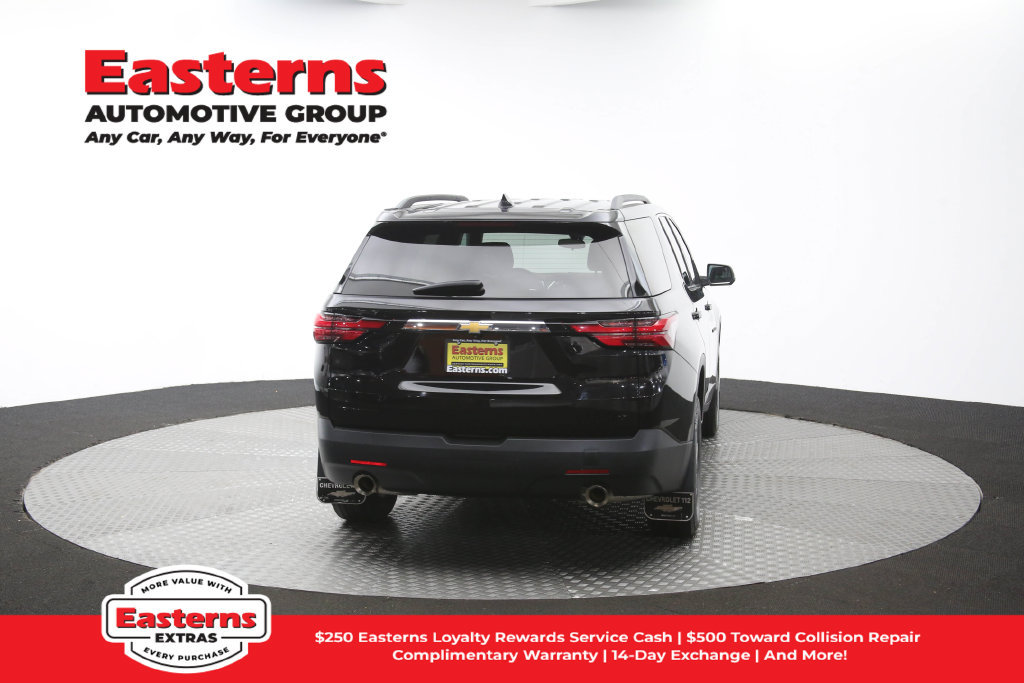 Used 2023 Chevrolet Traverse LT FWD image 42