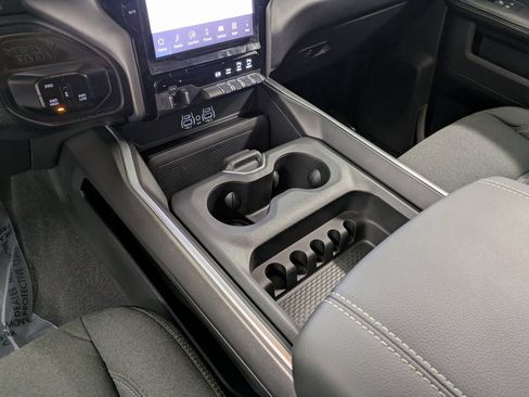 Used 2025 RAM 3500 Big Horn image 13