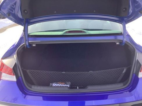 Certified 2024 Hyundai Elantra SEL w/ Convenience Package image 11