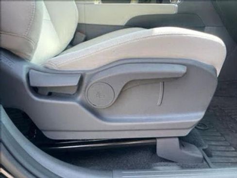 New 2025 Hyundai Santa Fe SE image 23