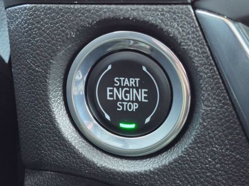 Used 2025 Buick Encore GX Preferred FWD image 21
