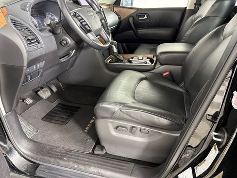 Used 2023 Nissan Armada SL image 11