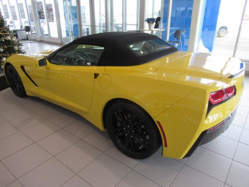 Used 2019 Chevrolet Corvette Stingray Convertible w/ 2LT Preferred Equipment Group image 6