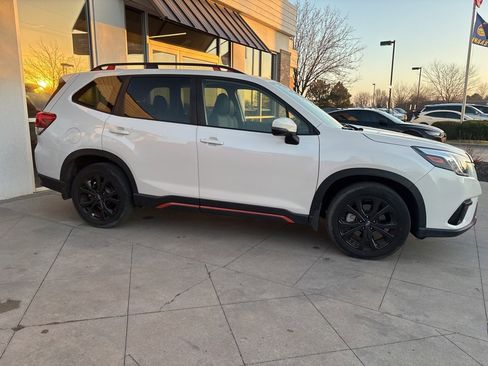 Used 2022 Subaru Forester Sport image 6