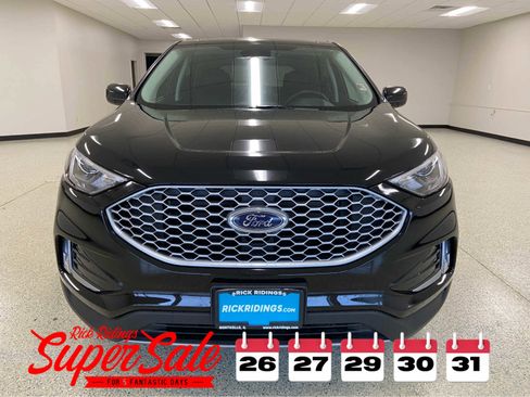 Used 2024 Ford Edge SEL w/ Convenience Package image 2