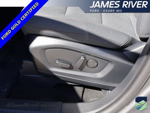 Certified 2025 Ford Explorer Active image 25