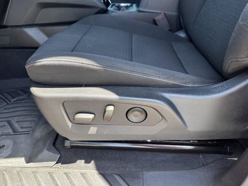 Used 2024 GMC Canyon Elevation w/ Convenience Package RWD image 10