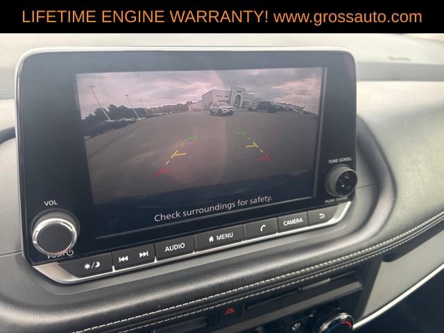 Used 2024 Nissan Rogue S AWD/4WD image 24