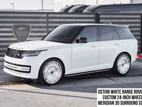 Used 2025 Land Rover Range Rover SE AWD/4WD image 1
