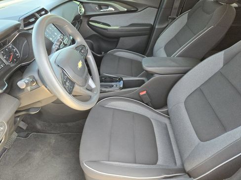 Used 2023 Chevrolet TrailBlazer LT FWD image 8