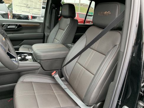 New 2025 Chevrolet Tahoe High Country w/ Sun And Tow Package image 11