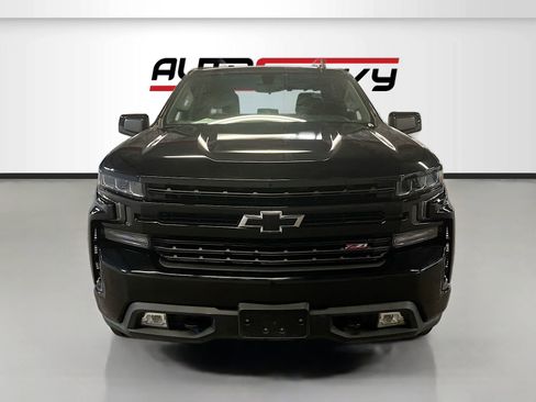 Used 2022 Chevrolet Silverado 1500 RST image 2