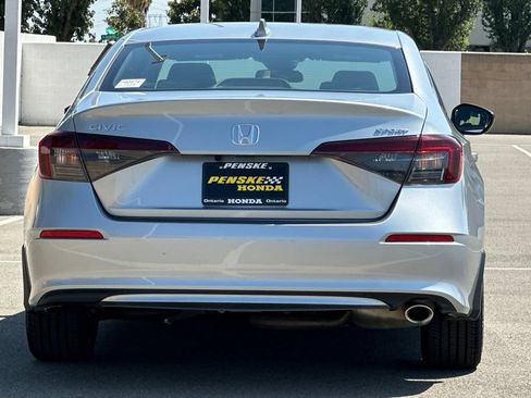 Used 2025 Honda Civic Sport image 5