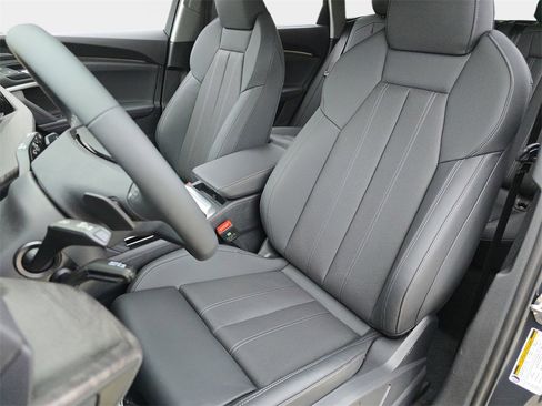 New 2025 Audi Q5 Premium Plus image 15