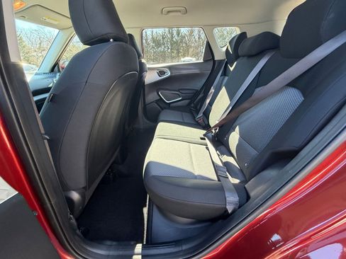Used 2025 Kia Soul LX w/ LX Technology Package image 23
